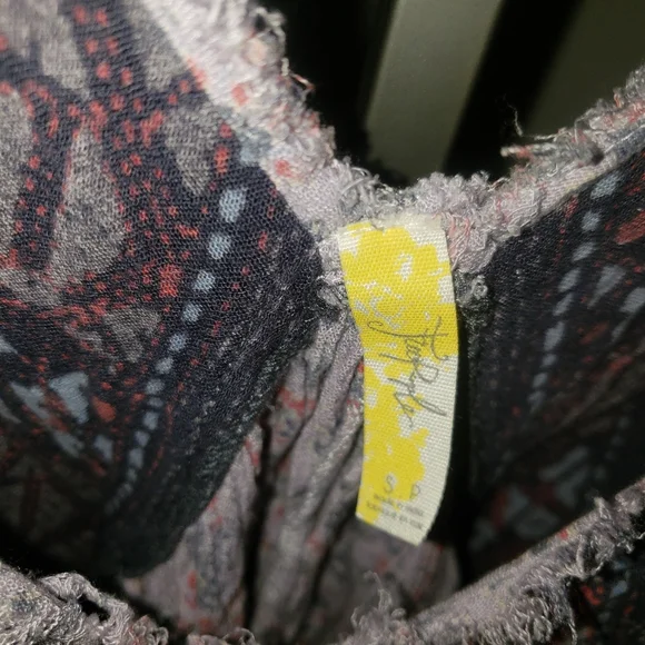 GUC Free people flowy w/tie in back oversized top sz small oversized - Picture 5 of 9